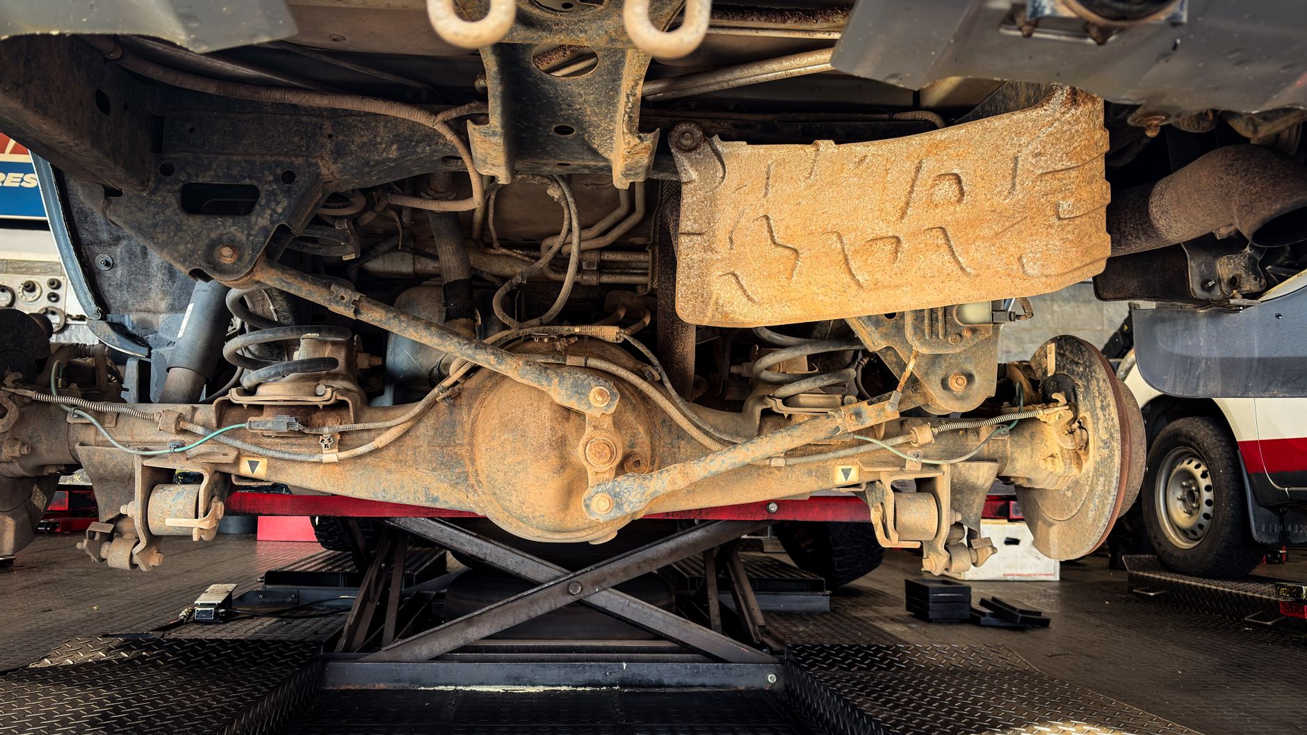 Service suspensie auto